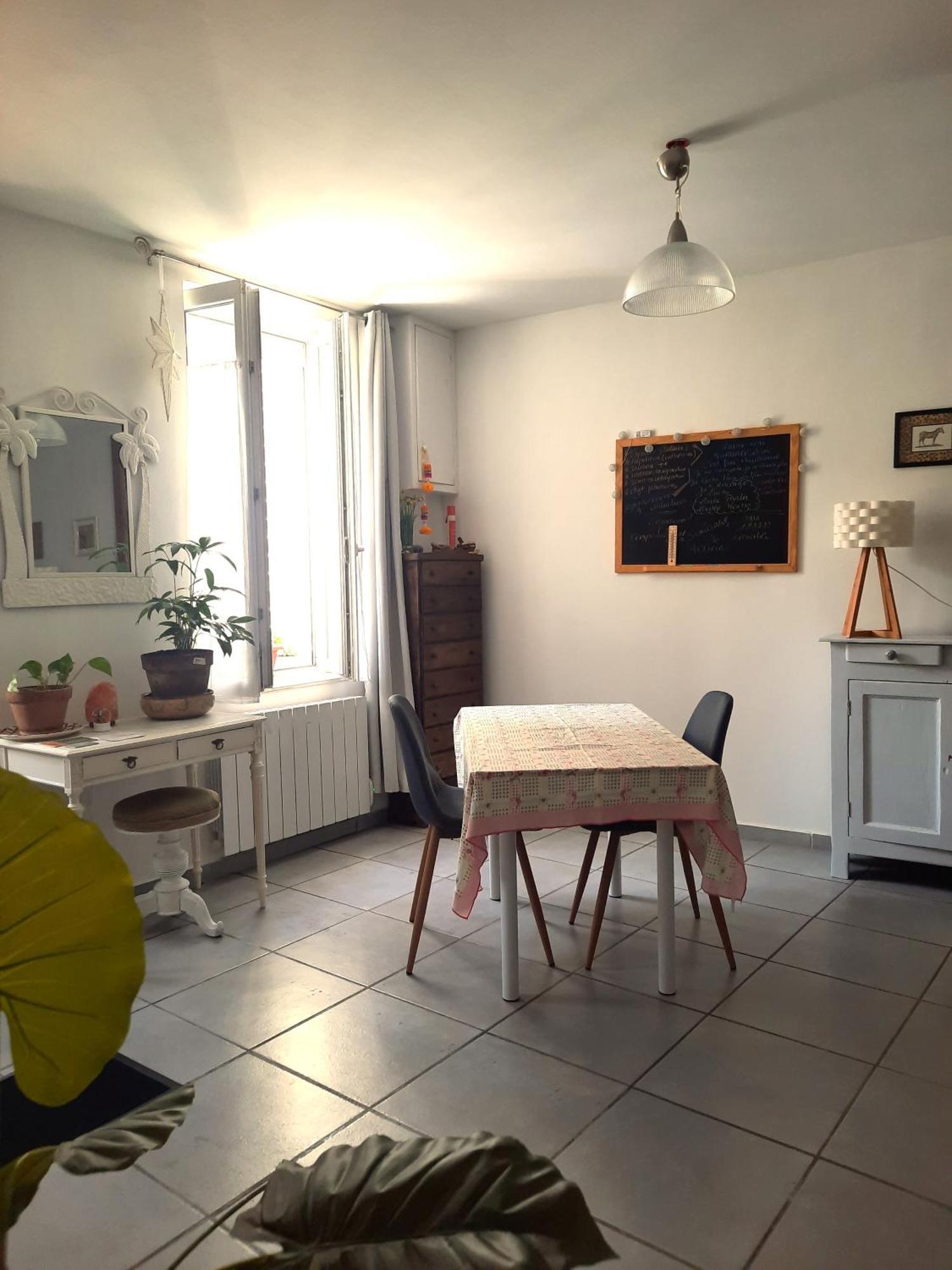 Agreable Appartement T2 Proche Centre Нім Екстер'єр фото
